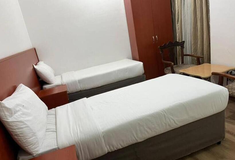 בית מלון כפרי Fundaq Badar Al Hadeth