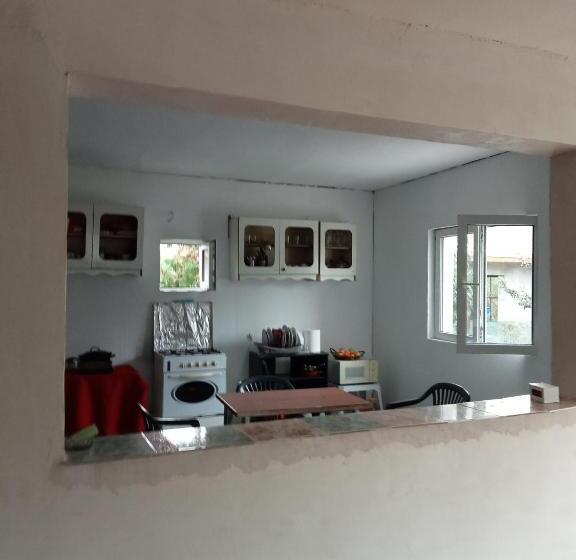 Отель Gheorghe Cornelia