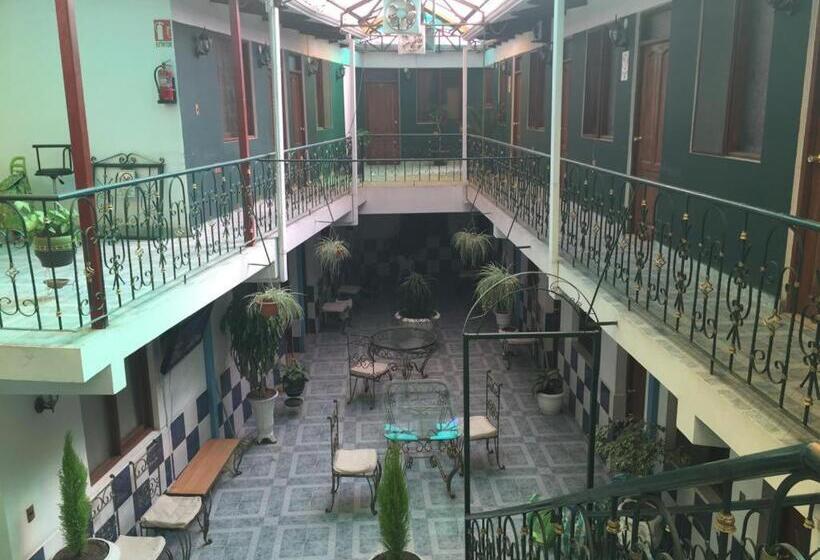 هتل Hostal Familiar Fg