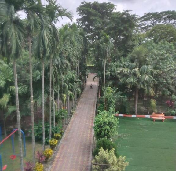 בית מלון כפרי Jupiter Eco Resort