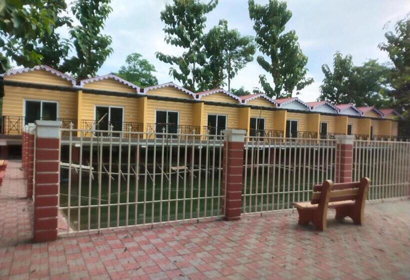 בית מלון כפרי Jupiter Eco Resort