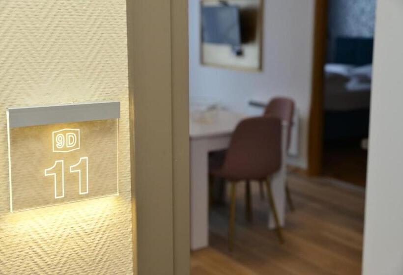 هتل Kraljevi Cardaci Cardak