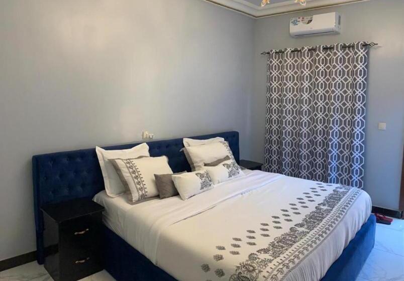 בית מלון כפרי L Integrale