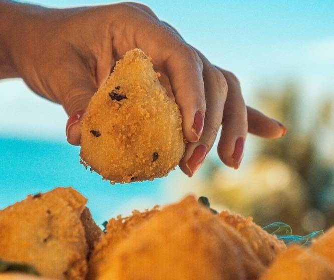 ホテル Marilyn Pousada