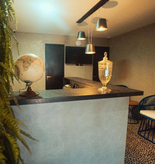 ホテル Marilyn Pousada