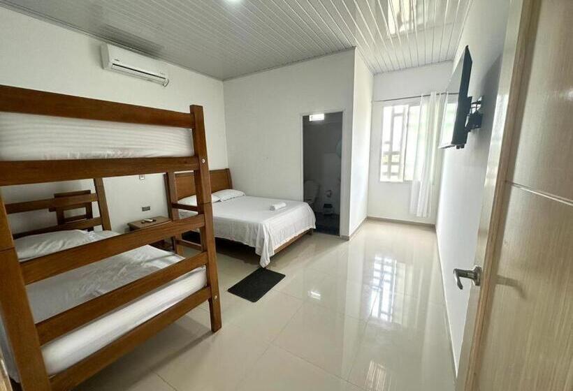 בית מלון כפרי Najy Aguachica