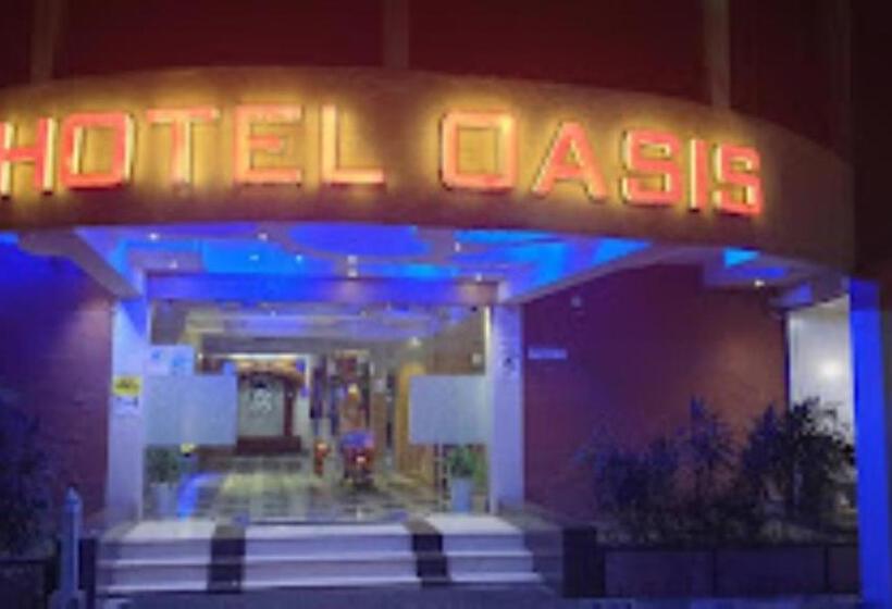 酒店 Oasis Surat