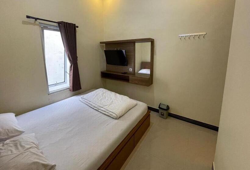 فندق Senja Dieng Homestay Syariah Redpartner