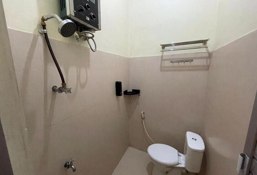 בית מלון כפרי Senja Dieng Homestay Syariah Redpartner