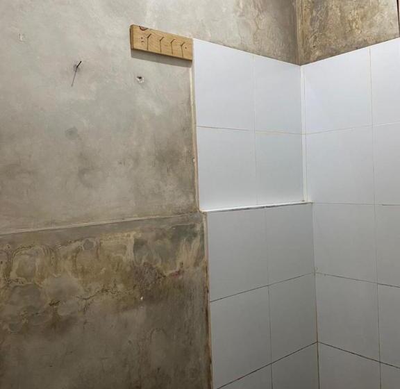 酒店 Oyo 93370 Lot Thirty Six