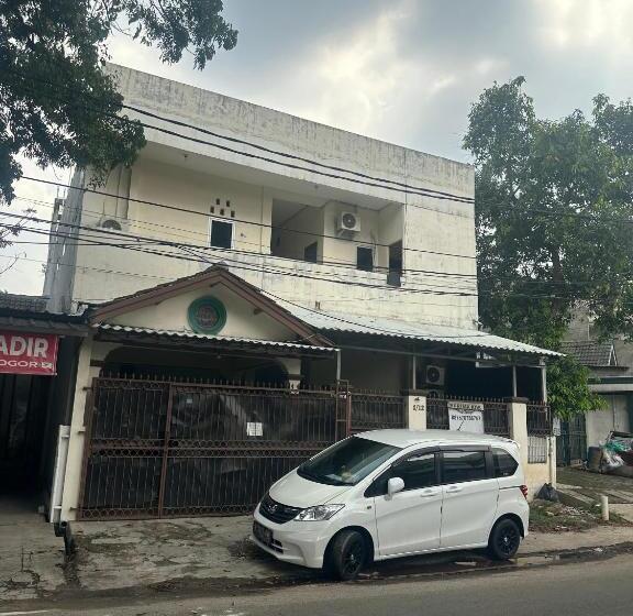 酒店 Oyo 93379 S12