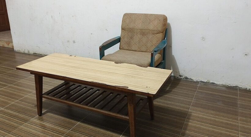 Отель Oyo 93400 Pondok Tawing Rumbih