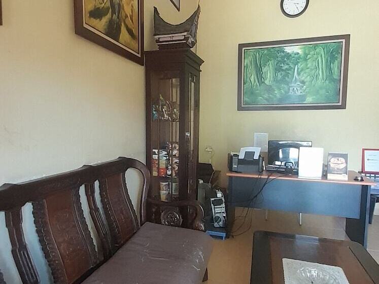 فندق Oyo 93402 Family Homestay Syariah