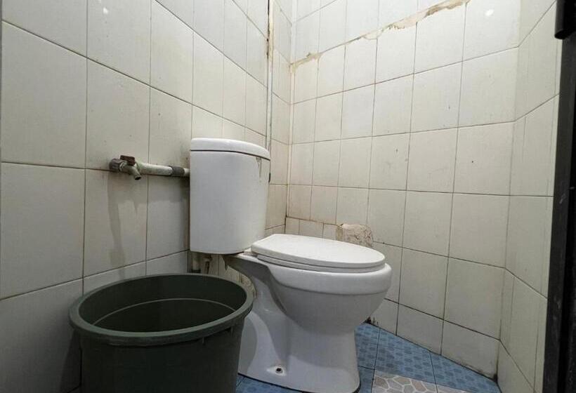 ホテル Oyo 93406 Pondok Bulo Ugi Syariah