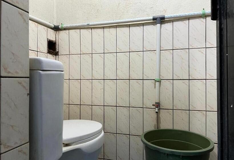 ホテル Oyo 93406 Pondok Bulo Ugi Syariah