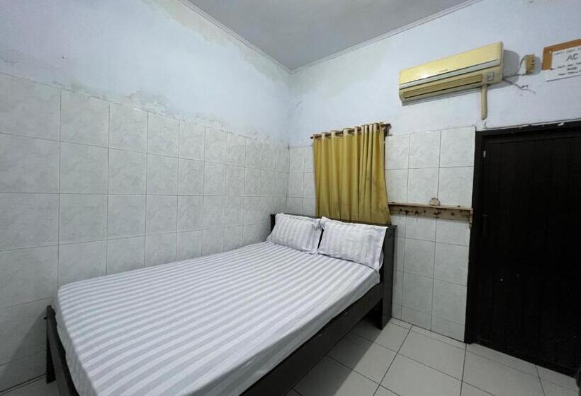 ホテル Oyo 93406 Pondok Bulo Ugi Syariah