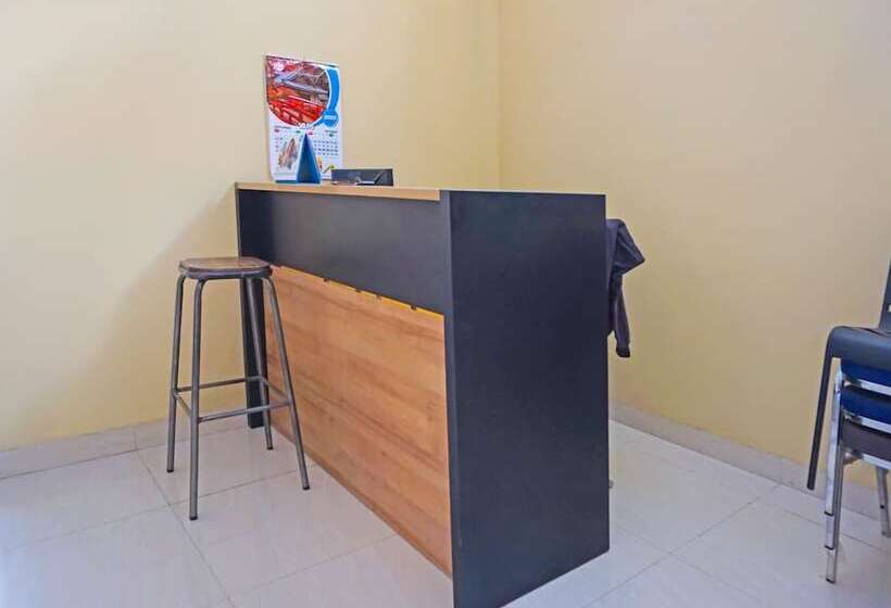 호텔 Oyo 93415 Pondok Kula Rumbih Syariah