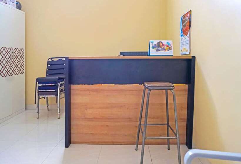 호텔 Oyo 93415 Pondok Kula Rumbih Syariah