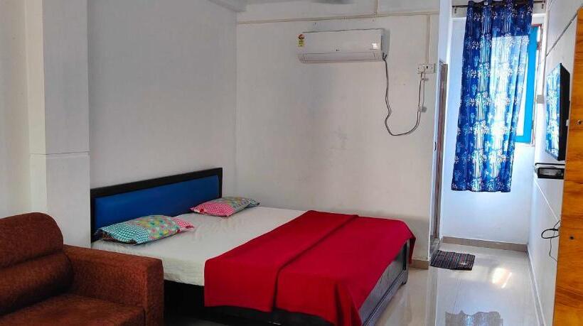 Отель Oyo Flagship Heaven Stay