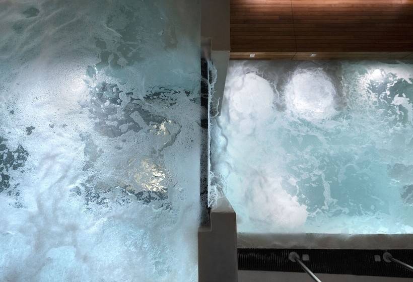 فندق Palazzo Giusti Suites And Spa