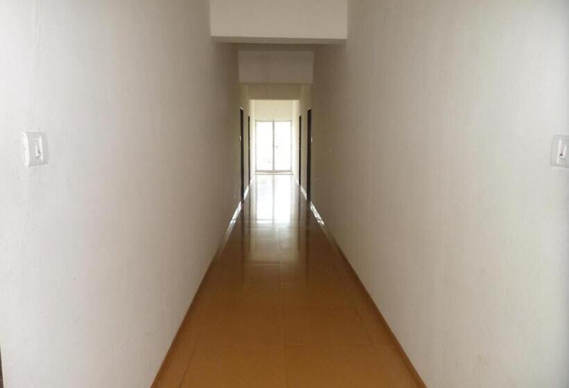 בית מלון כפרי Saikrupa