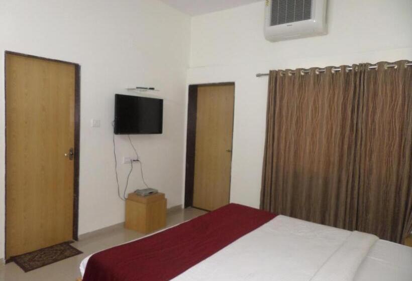 בית מלון כפרי Saikrupa