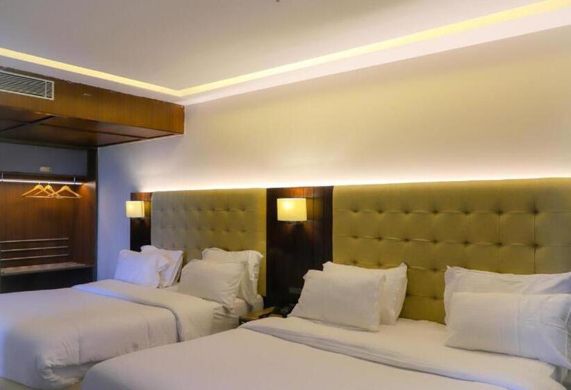 בית מלון כפרי Sea View   3 Star Property