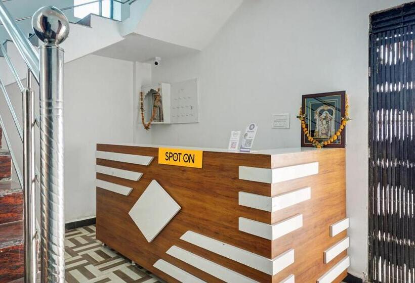 فندق Spot On Diwanji Resort