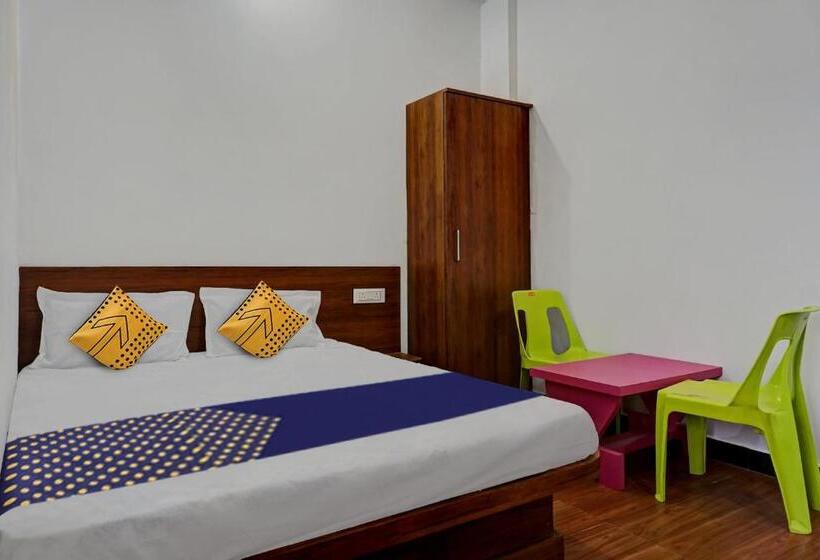 فندق Spot On Diwanji Resort