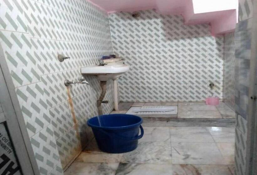 ホテル Spot On The Elite