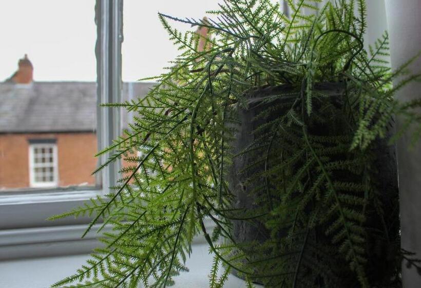 酒店 Stay On The High Street