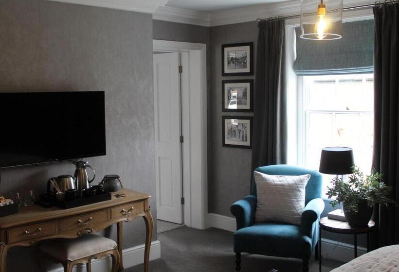 酒店 Stay On The High Street