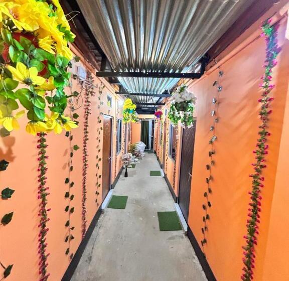 هتل Sweet Home Lodge