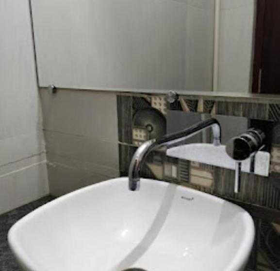 בית מלון כפרי The Residency,amarkantak