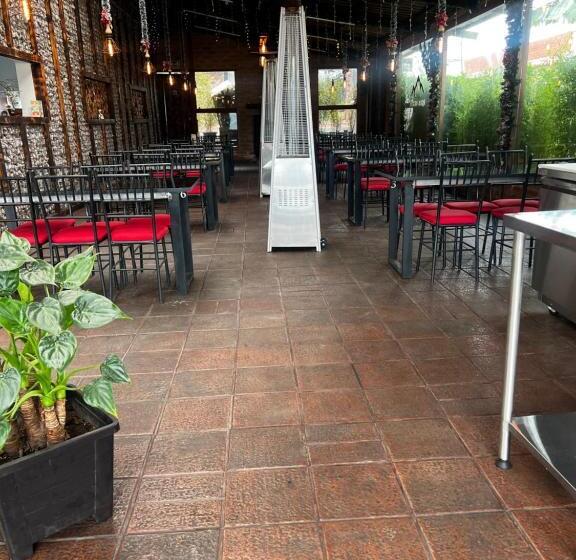 Hotel Tierras Altas Inn