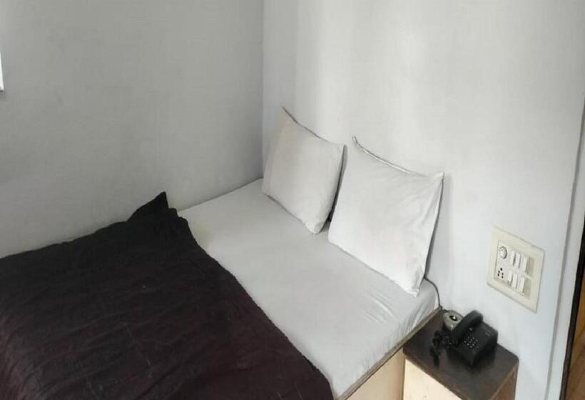 فندق Vyankatesh Washim