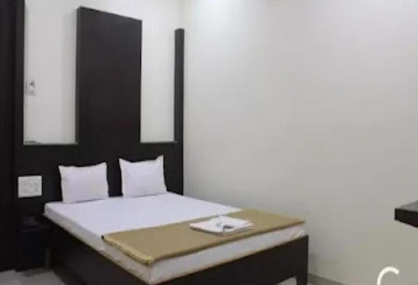 فندق Vyankatesh Washim