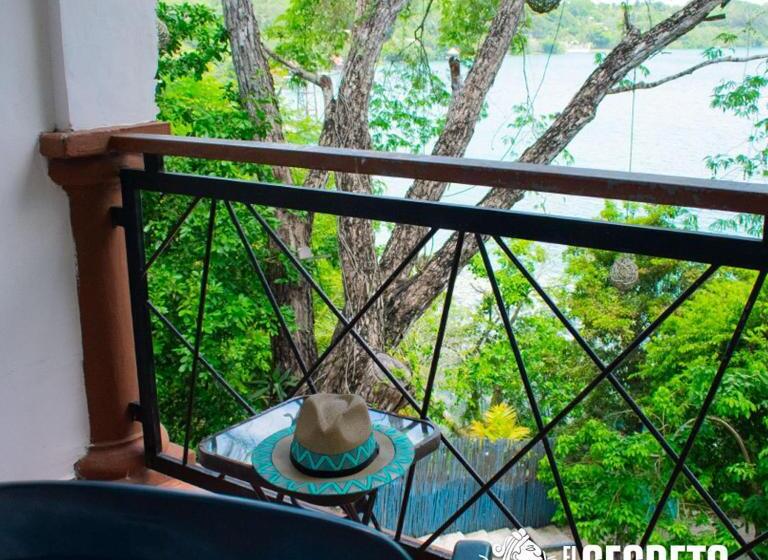 ホテル Secreto Bacalar Frente A La Laguna   Todo Incluido