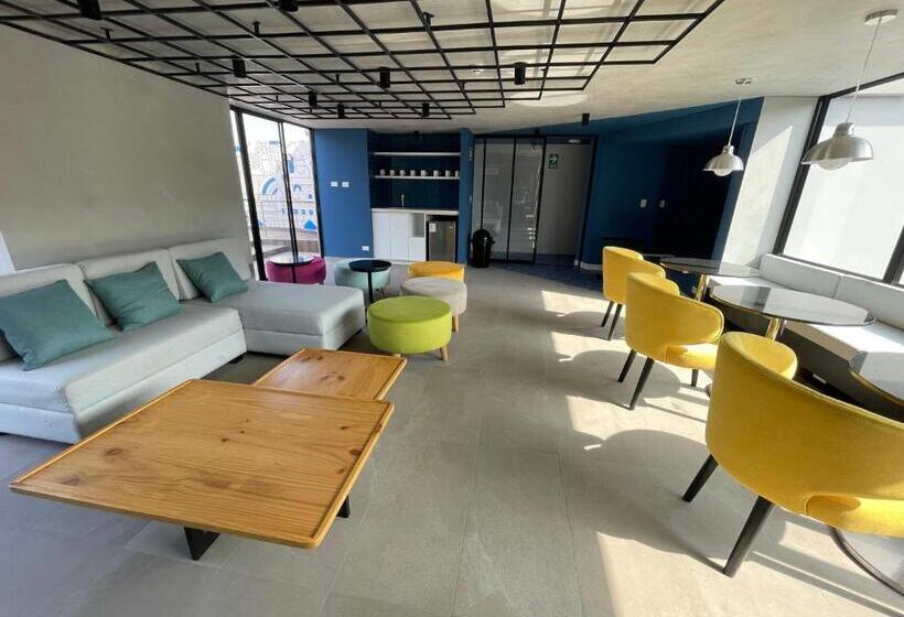 Monterrico Polo Aparts   Cerca A La Embajada De Usa