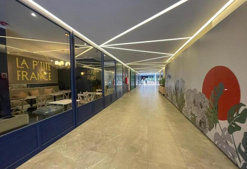 Monterrico Polo Aparts   Cerca A La Embajada De Usa