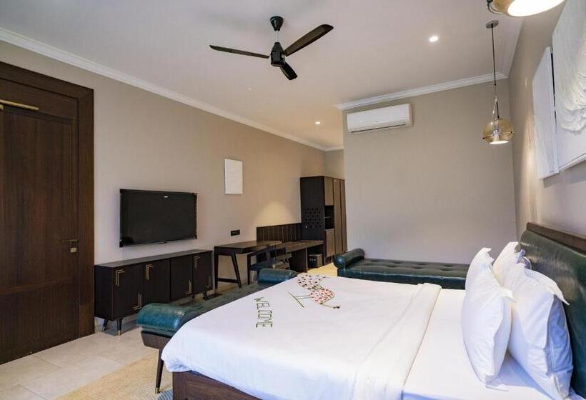 Maira Resort And Convention Center