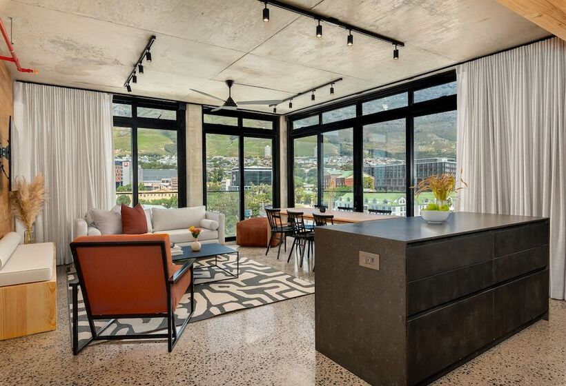 Neighbourgood 84 Harrington