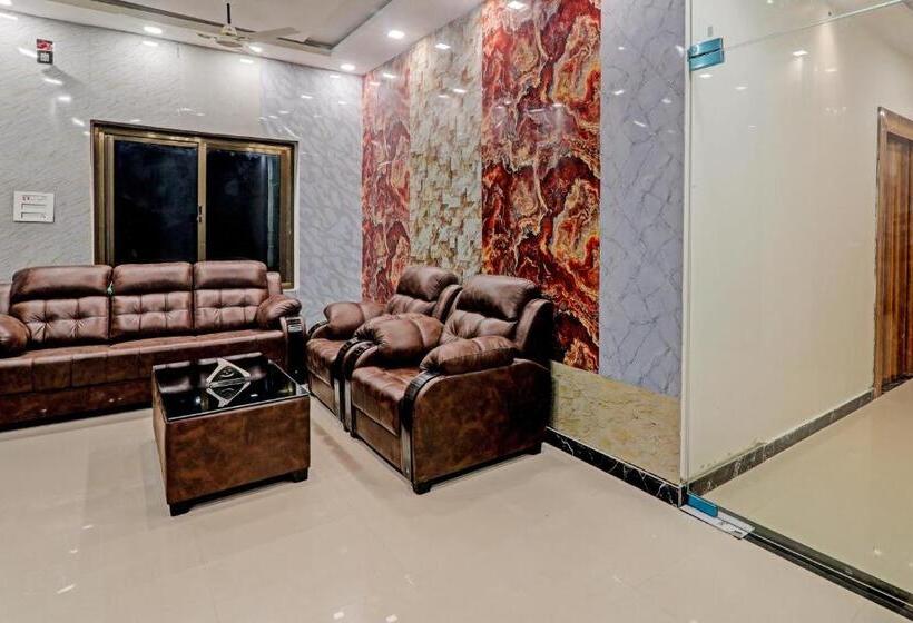 Oyo Flagship Hotel Awadh Viram