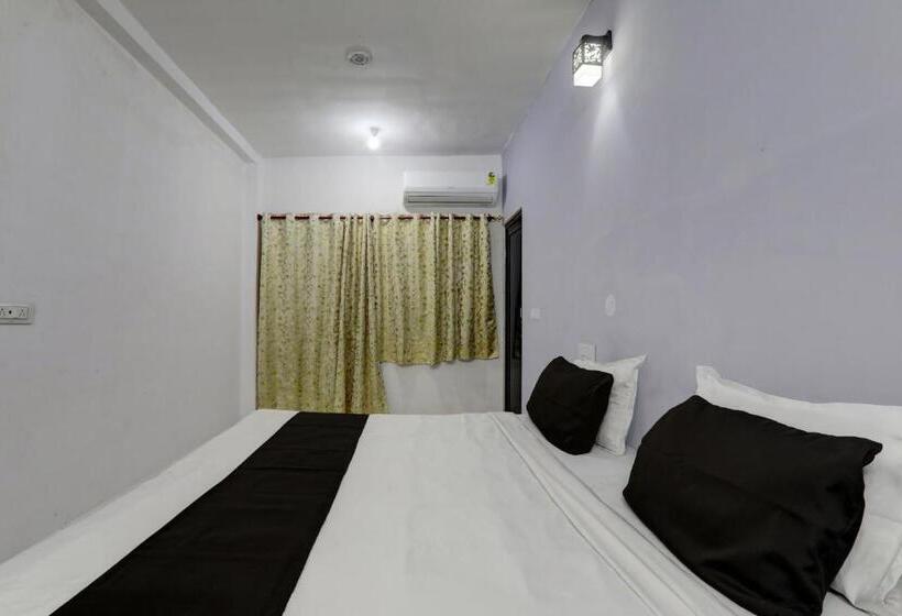 Oyo Flagship Hotel Classic Inn