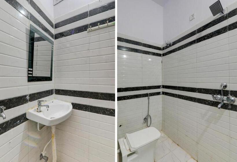 Oyo Flagship Hotel Classic Inn