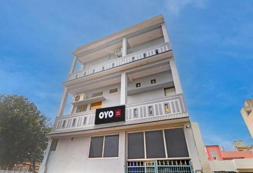 Oyo Flagship Hotel Classic Inn