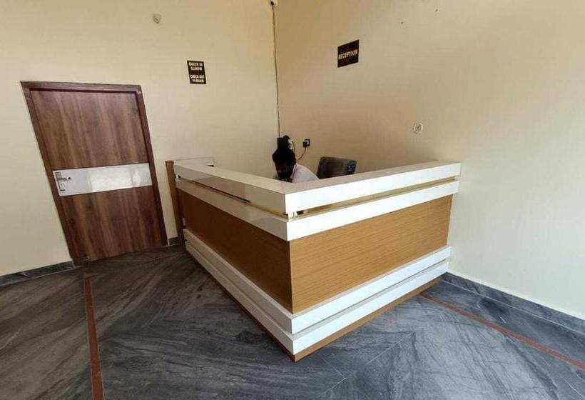 Oyo Flagship Hotel Royal Casa