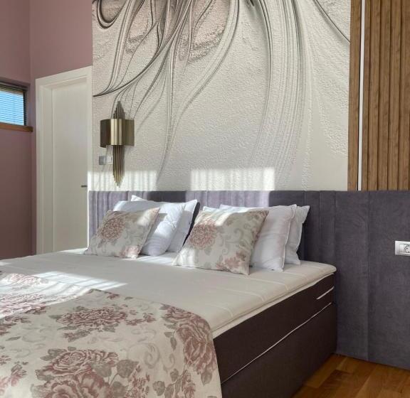 פנסיון къща за гости лиственица 1