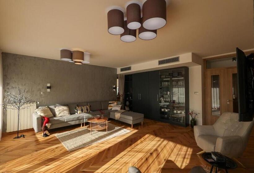 פנסיון къща за гости лиственица 2