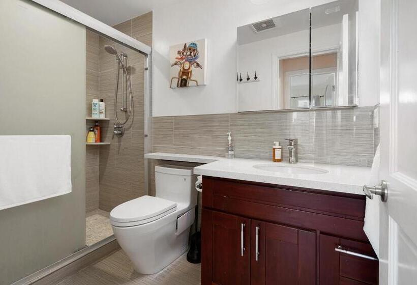 ペンション Affordable Cozy Secured Private Rooms Shared Bath Home In John Mclaren Park